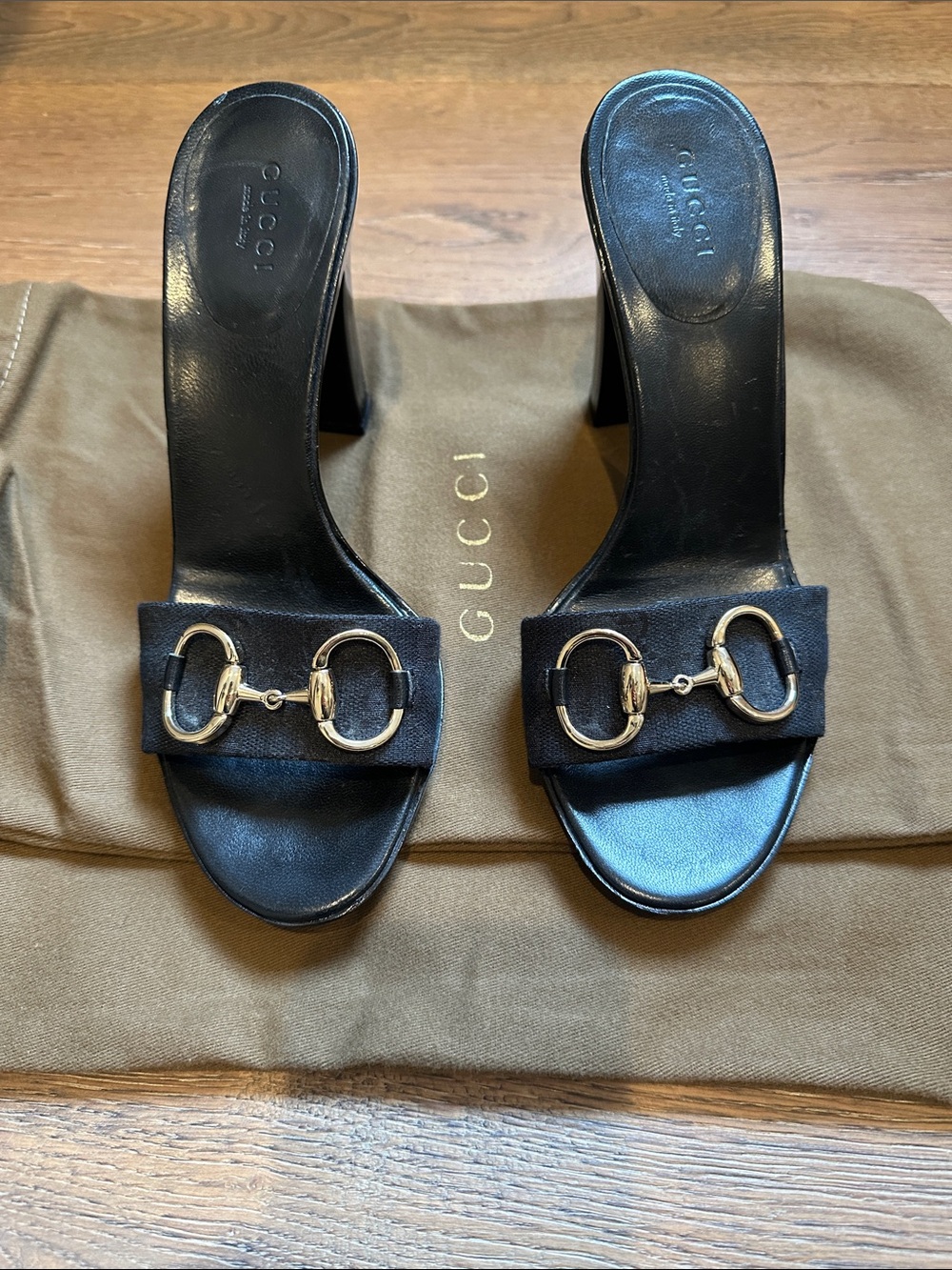 Gucci Black Leather Mule Sandals with Gold Horsebit